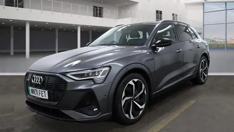 WN71FET Audi e-tron Black Edition 50 quattro 230,00 kW Thumbnail #2