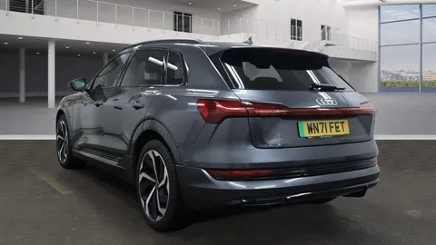 WN71FET Audi e-tron Black Edition 50 quattro 230,00 kW Thumbnail #3
