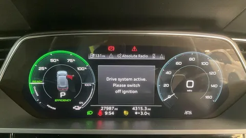 WN71FET Audi e-tron Black Edition 50 quattro 230,00 kW Thumbnail #10