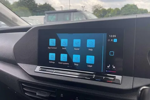 DE25VTZ Volkswagen Caddy Maxi 2.0 TDI 122PS Commerce Pro Van DSG [Tech Pack] Thumbnail #38