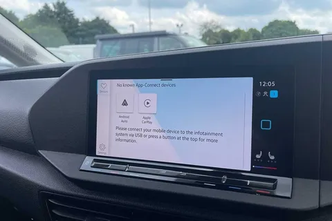 DE25VTZ Volkswagen Caddy Maxi 2.0 TDI 122PS Commerce Pro Van DSG [Tech Pack] Thumbnail #39