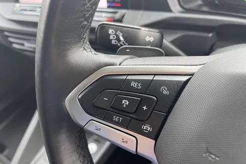 DE25VTZ Volkswagen Caddy Maxi 2.0 TDI 122PS Commerce Pro Van DSG [Tech Pack] Thumbnail #46