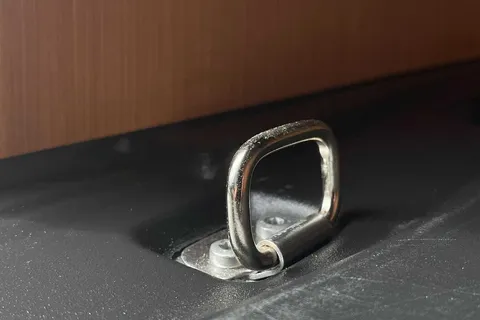 DE25VTZ Volkswagen Caddy Maxi 2.0 TDI 122PS Commerce Pro Van DSG [Tech Pack] Thumbnail #54