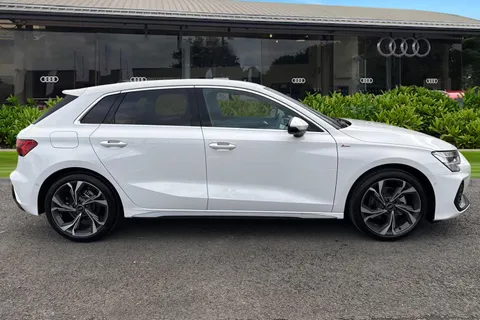 3 of 49 for Audi A3 1.5 TFSI S line Sportback S Tronic Euro 6 (s/s) 5dr