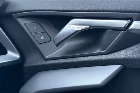 DF75HVU Audi A3 S line TFSI  150 PS 6-speed Thumbnail #22