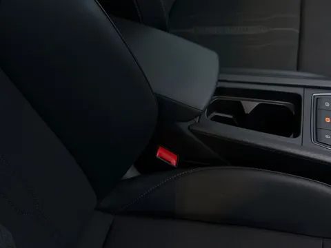 KY23WCW CUPRA Leon 1.5 eTSI V1 5dr DSG Thumbnail #33