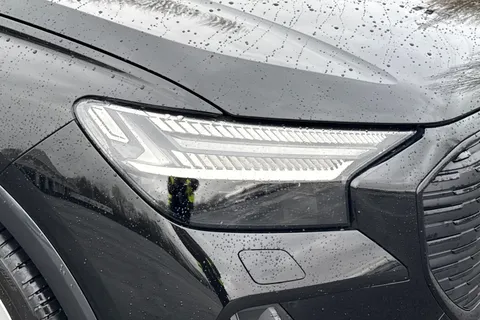 MT74CAO Audi Q4 e-tron Q4  Black Edition 55 e-tron quattro 250,00 kW Thumbnail #9