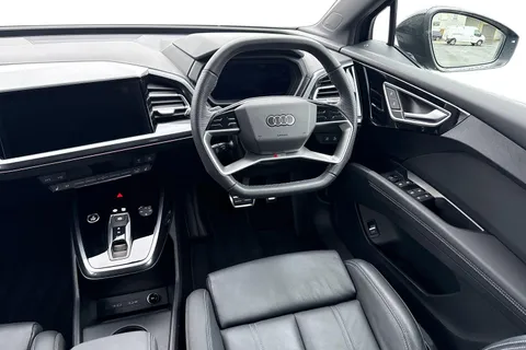 MT74CAO Audi Q4 e-tron Q4  Black Edition 55 e-tron quattro 250,00 kW Thumbnail #18