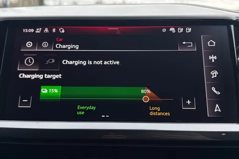 MT74CAO Audi Q4 e-tron Q4  Black Edition 55 e-tron quattro 250,00 kW Thumbnail #59