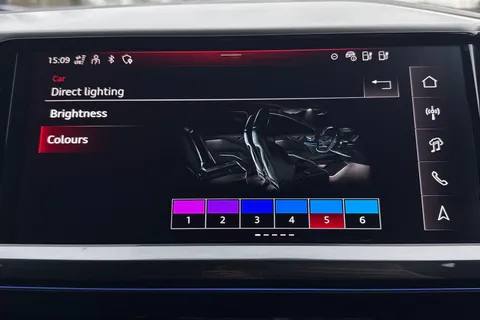 MT74CAO Audi Q4 e-tron Q4  Black Edition 55 e-tron quattro 250,00 kW Thumbnail #60