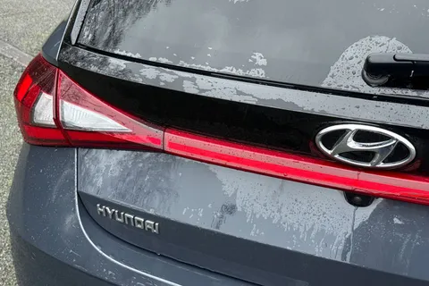 EN21XKL Hyundai I20 1.0T GDi 48V MHD Premium 5dr Thumbnail #33