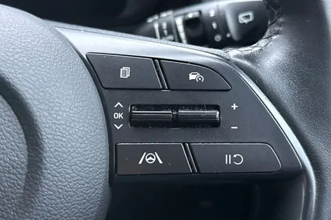 EN21XKL Hyundai I20 1.0T GDi 48V MHD Premium 5dr Thumbnail #37