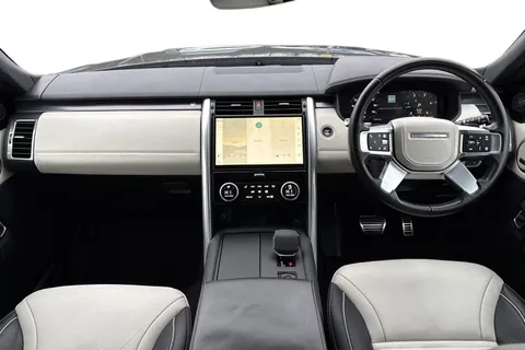 10 of 50 for Land Rover Discovery 3.0 D300 Metropolitan Edition 5dr