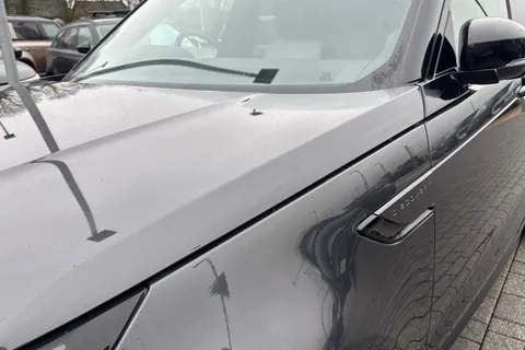 21 of 50 for Land Rover Discovery 3.0 D300 Metropolitan Edition 5dr