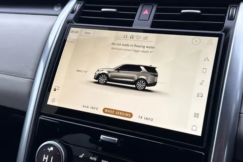 40 of 50 for Land Rover Discovery 3.0 D300 Metropolitan Edition 5dr