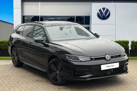  Volkswagen Passat 1.5 eTSI MHEV R-Line DSG Euro 6 (s/s) 5dr Thumbnail #2