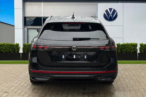  Volkswagen Passat 1.5 eTSI MHEV R-Line DSG Euro 6 (s/s) 5dr Thumbnail #5