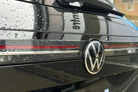  Volkswagen Passat 1.5 eTSI MHEV R-Line DSG Euro 6 (s/s) 5dr Thumbnail #25