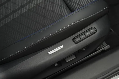  Volkswagen Passat 1.5 eTSI MHEV R-Line DSG Euro 6 (s/s) 5dr Thumbnail #36