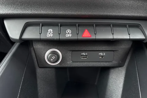 51 of 57 for Audi A1 SE 25 TFSI 95 PS 5-speed