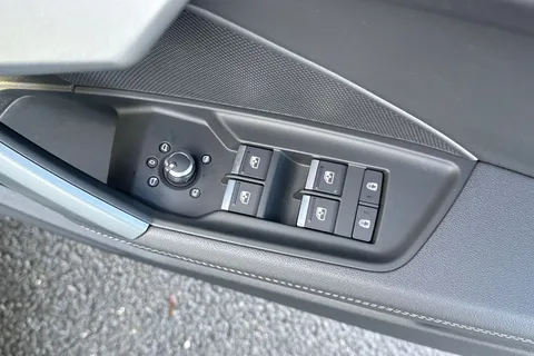 20 of 65 for Audi A3 1.5 TFSI S line Sportback Euro 6 (s/s) 5dr