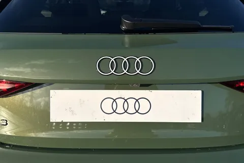 32 of 65 for Audi A3 1.5 TFSI S line Sportback Euro 6 (s/s) 5dr