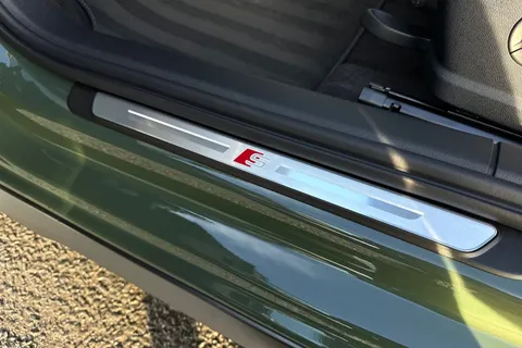 40 of 65 for Audi A3 1.5 TFSI S line Sportback Euro 6 (s/s) 5dr