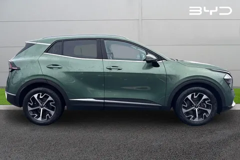 ML23DLF Kia Sportage 1.6 h T-GDi 3 Auto Euro 6 (s/s) 5dr Thumbnail #4