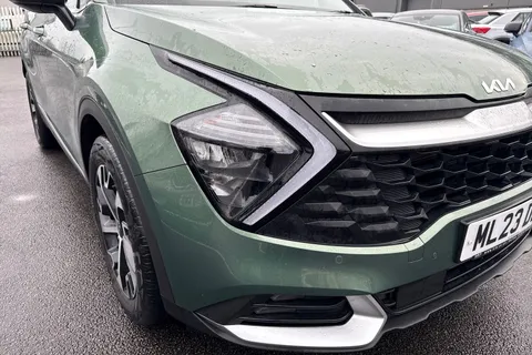 ML23DLF Kia Sportage 1.6 h T-GDi 3 Auto Euro 6 (s/s) 5dr Thumbnail #18