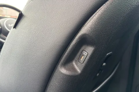 ML23DLF Kia Sportage 1.6 h T-GDi 3 Auto Euro 6 (s/s) 5dr Thumbnail #26