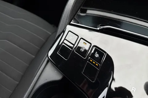 ML23DLF Kia Sportage 1.6 h T-GDi 3 Auto Euro 6 (s/s) 5dr Thumbnail #32