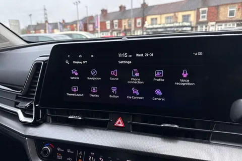 ML23DLF Kia Sportage 1.6 h T-GDi 3 Auto Euro 6 (s/s) 5dr Thumbnail #44