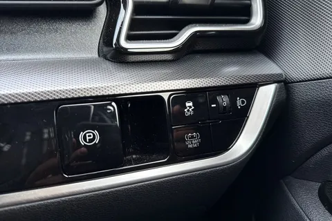 ML23DLF Kia Sportage 1.6 h T-GDi 3 Auto Euro 6 (s/s) 5dr Thumbnail #47