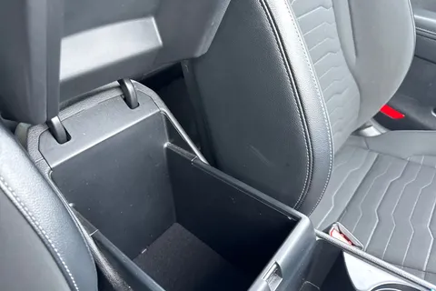 ML23DLF Kia Sportage 1.6 h T-GDi 3 Auto Euro 6 (s/s) 5dr Thumbnail #48