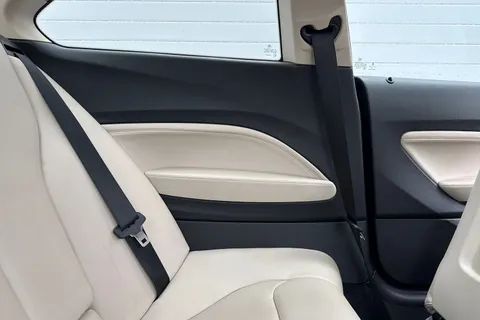 BK16FPF BMW 2 Series 2.0 220d Luxury Auto Euro 6 (s/s) 2dr Thumbnail #31