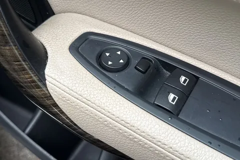 BK16FPF BMW 2 Series 2.0 220d Luxury Auto Euro 6 (s/s) 2dr Thumbnail #51