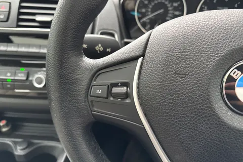 BK16FPF BMW 2 Series 2.0 220d Luxury Auto Euro 6 (s/s) 2dr Thumbnail #54