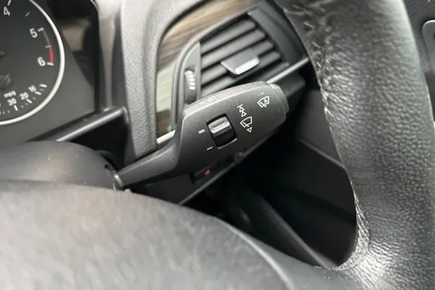 BK16FPF BMW 2 Series 2.0 220d Luxury Auto Euro 6 (s/s) 2dr Thumbnail #57