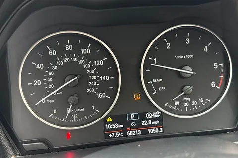 BK16FPF BMW 2 Series 2.0 220d Luxury Auto Euro 6 (s/s) 2dr Thumbnail #58