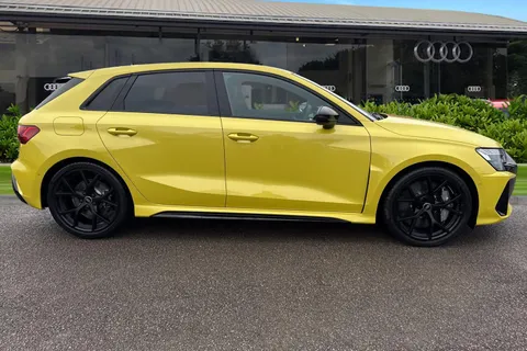 Audi RS 3 2.5 TFSI Sportback S Tronic quattro Euro 6 (s/s) 5dr Thumbnail #4