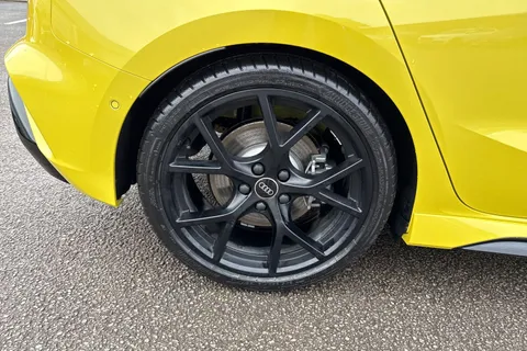 Audi RS 3 2.5 TFSI Sportback S Tronic quattro Euro 6 (s/s) 5dr Thumbnail #13
