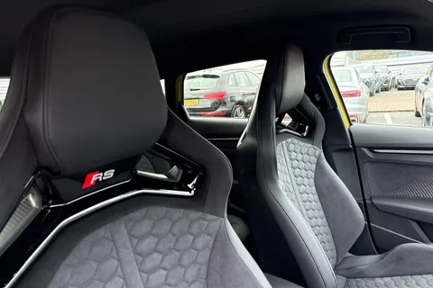 Audi RS 3 2.5 TFSI Sportback S Tronic quattro Euro 6 (s/s) 5dr Thumbnail #26