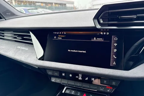 Audi RS 3 2.5 TFSI Sportback S Tronic quattro Euro 6 (s/s) 5dr Thumbnail #40