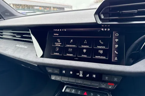 Audi RS 3 2.5 TFSI Sportback S Tronic quattro Euro 6 (s/s) 5dr Thumbnail #54