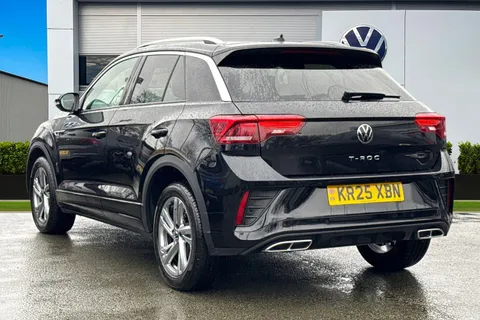 KR25XBN Volkswagen T-Roc 2.0 TDI 150 EVO R-Line 5dr DSG | Panoramic Sun Roof | Rear View Camera Thumbnail #3