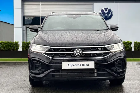 KR25XBN Volkswagen T-Roc 2.0 TDI 150 EVO R-Line 5dr DSG | Panoramic Sun Roof | Rear View Camera Thumbnail #7