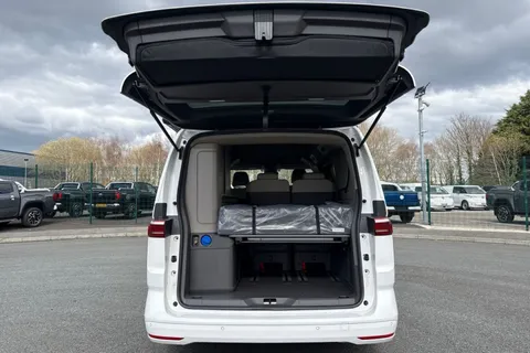 7 of 64 for VOLKSWAGEN CALIFORNIA 2.0 TDI Coast 5dr DSG