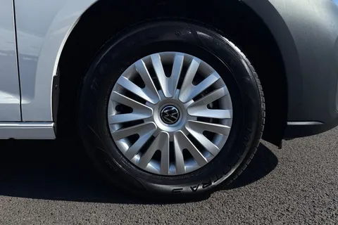 DE25UGD Volkswagen Caddy 2.0 TDI 75PS Commerce Van [Business/Tech Pack] Thumbnail #9