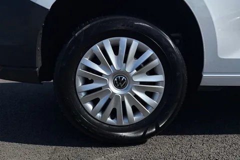 DE25UGD Volkswagen Caddy 2.0 TDI 75PS Commerce Van [Business/Tech Pack] Thumbnail #10