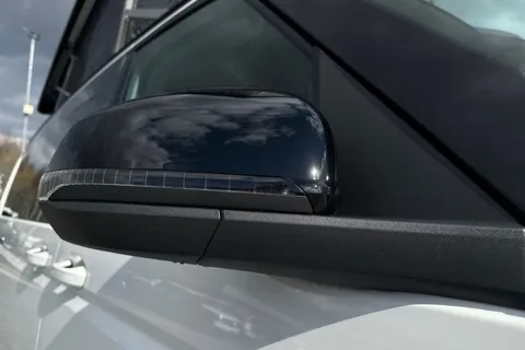 25 of 64 for VOLKSWAGEN CALIFORNIA 2.0 TDI Coast 5dr DSG